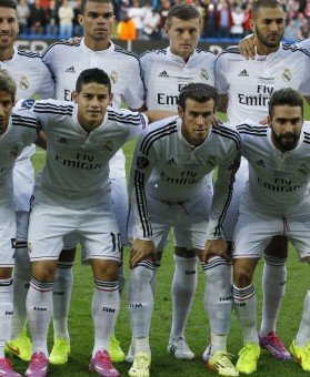 江苏体彩网_欧洲足球豪门赞助商收入大揭秘，AC米兰25亿欧元黯然失色，曼城曼联双双突破50亿大关