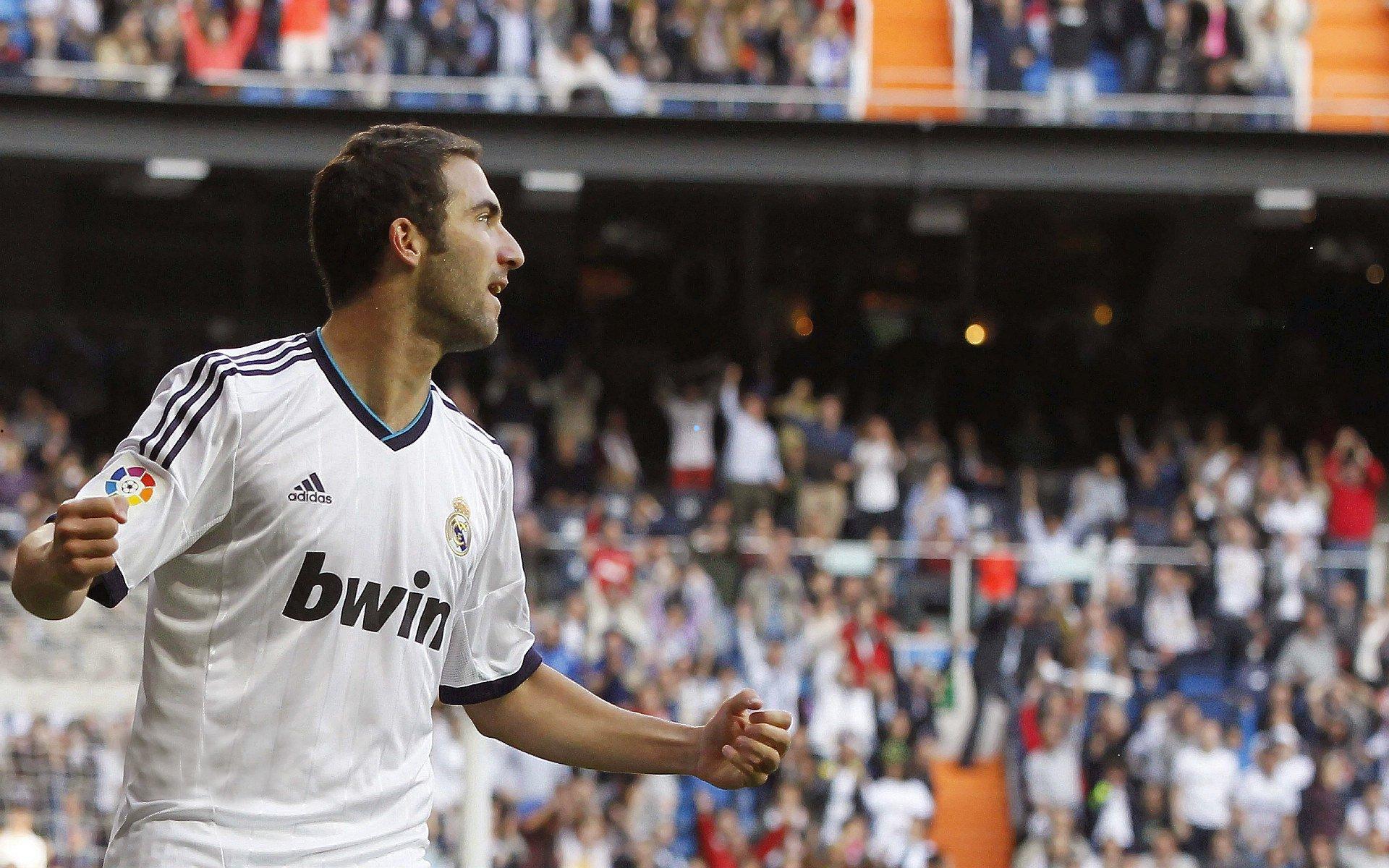 斯图加特对阵法兰克福,德甲中游卡位战深度解析—进攻、伤病与状态全视角