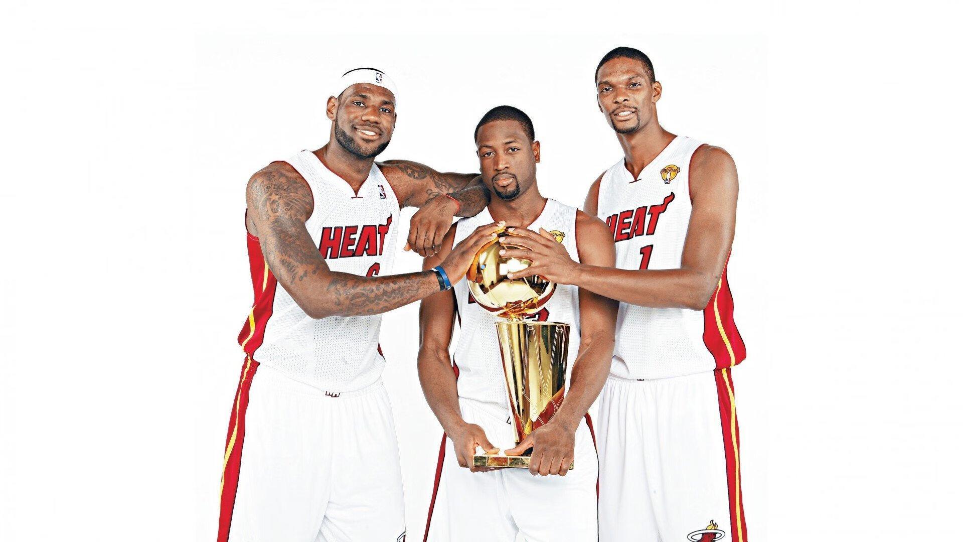 掘金险胜独行侠跃居西部次席！穆雷33分定乾坤，弗拉格伤退前神迹比肩乔丹